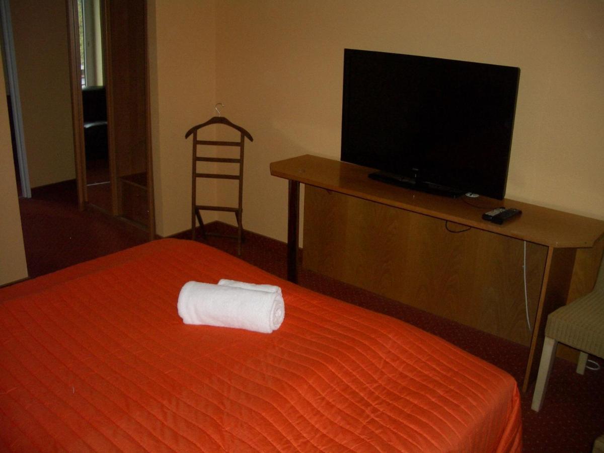 Kardamon Bed & Breakfast Żary Cameră foto