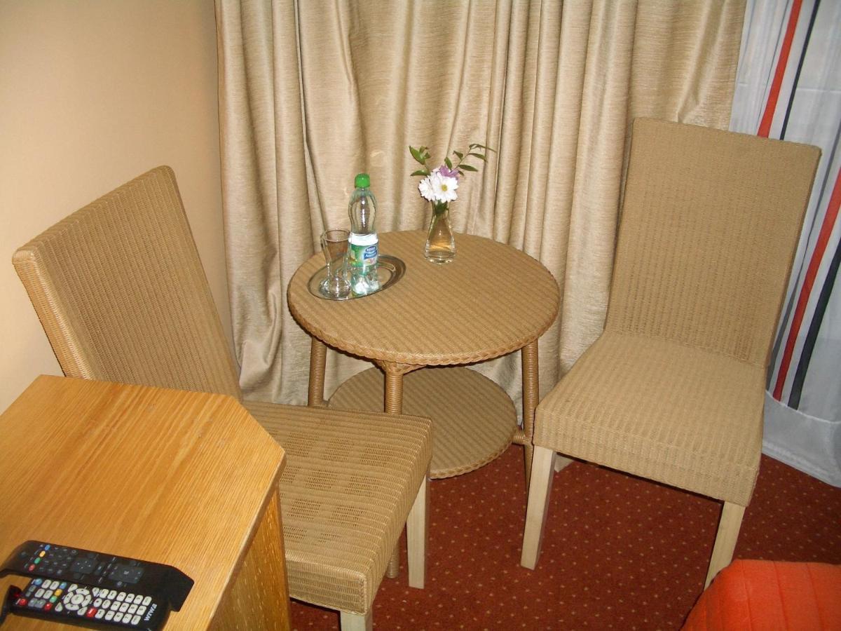 Kardamon Bed & Breakfast Żary Cameră foto