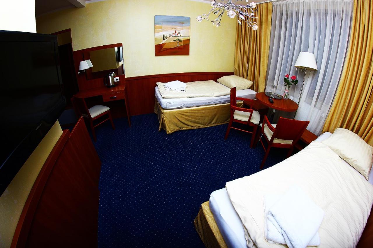 Kardamon Bed & Breakfast Żary Cameră foto